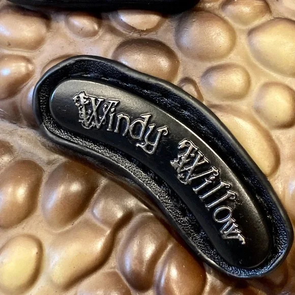 TAN Official Windy Willow Unique Frog Crossbody Handbag - Picture 9 of 15